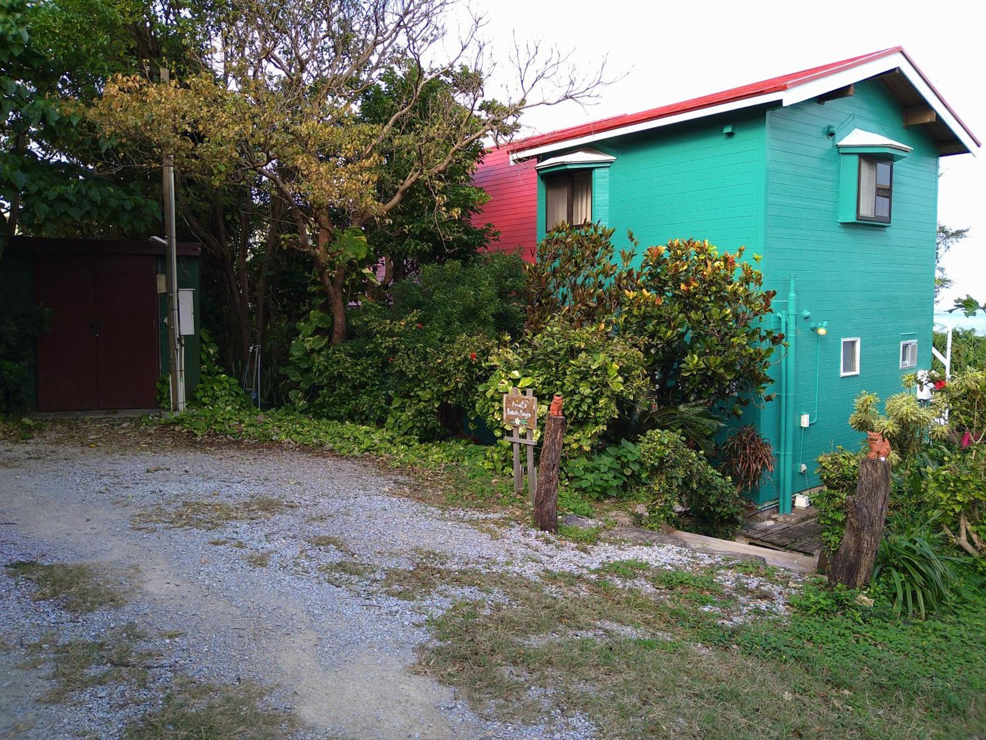 Private Beach House Motobu Exterior foto